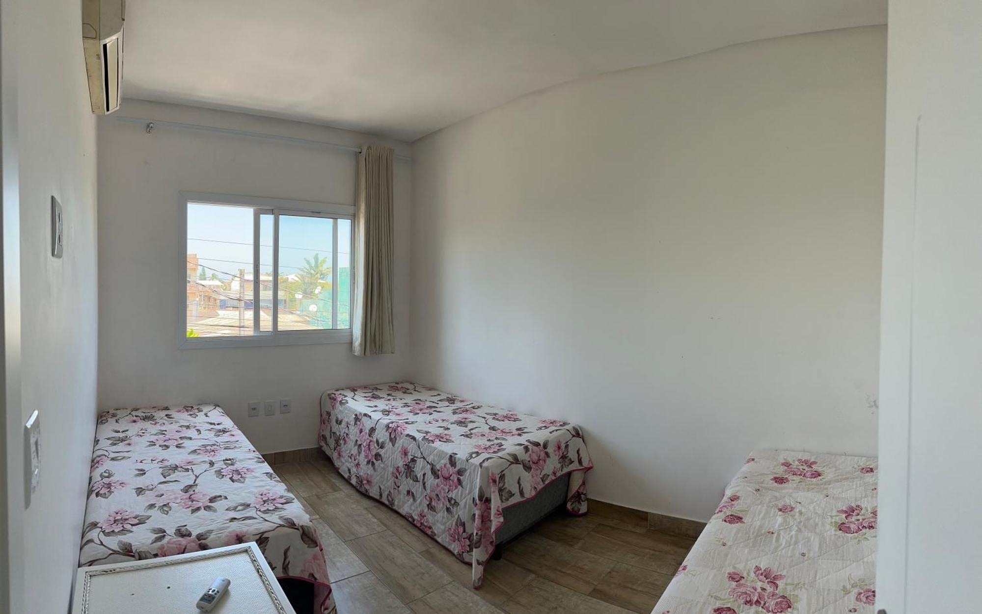Casa Com Piscina Em Xangri-lá Rs