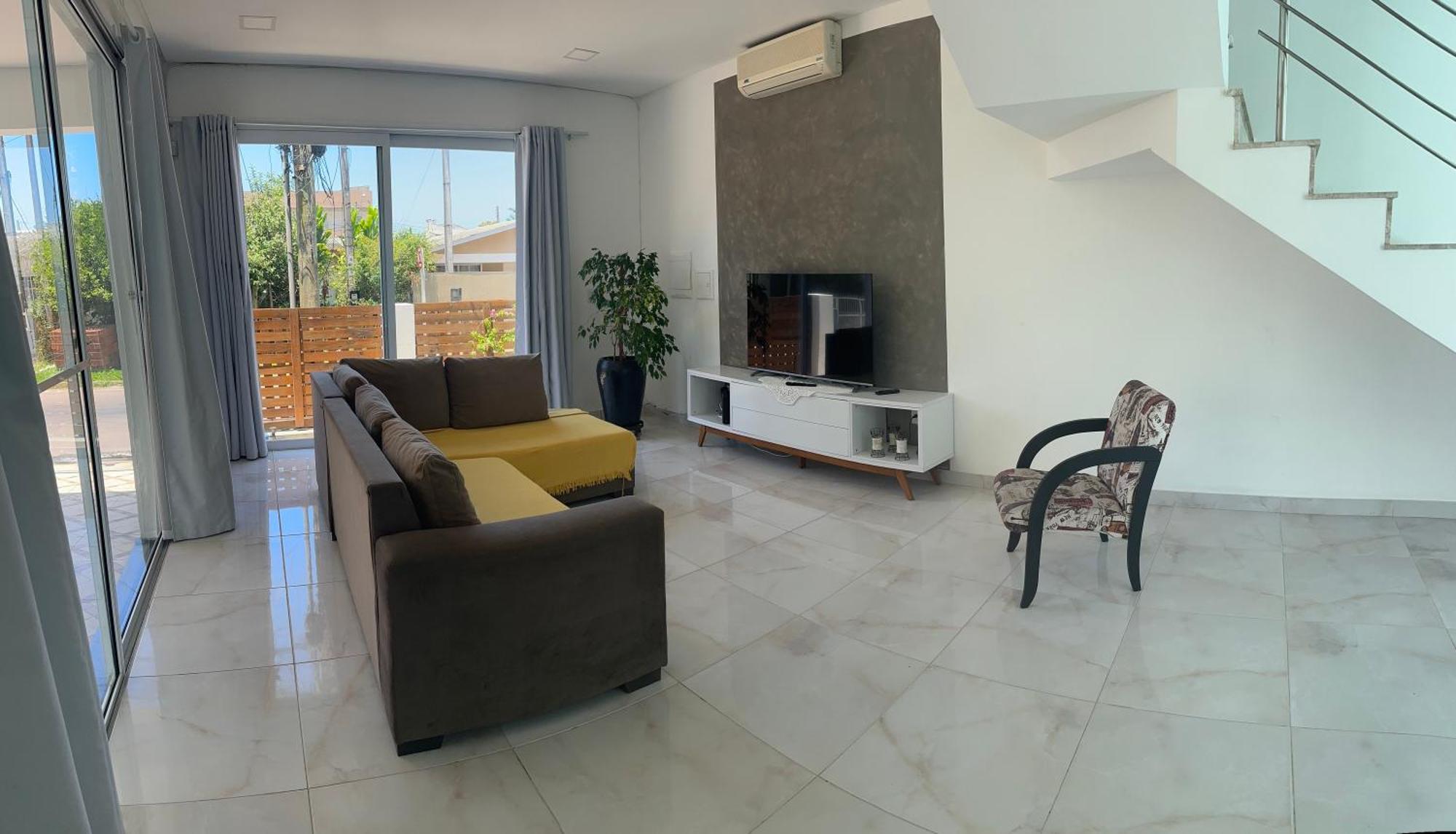 Casa Com Piscina Em Xangri-lá Rs *